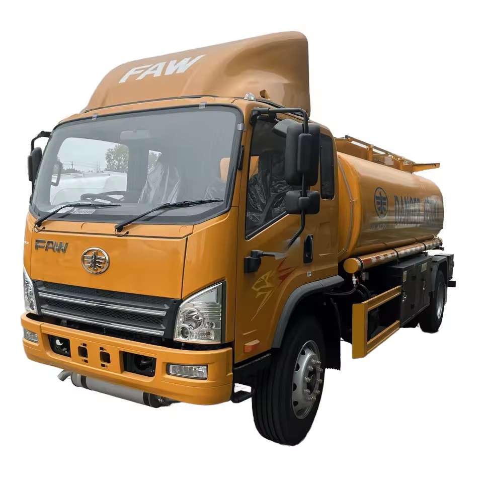 FAW4x2 Camion R&eacute;servoir Carburant 10000L