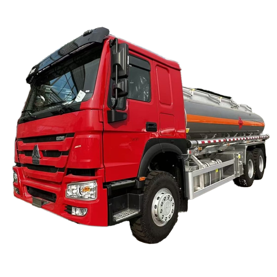 HOWO 20Ton Camion R&eacute;servoir De Carburant En Alliage D'aluminium Avec D&eacute;bitm&egrav