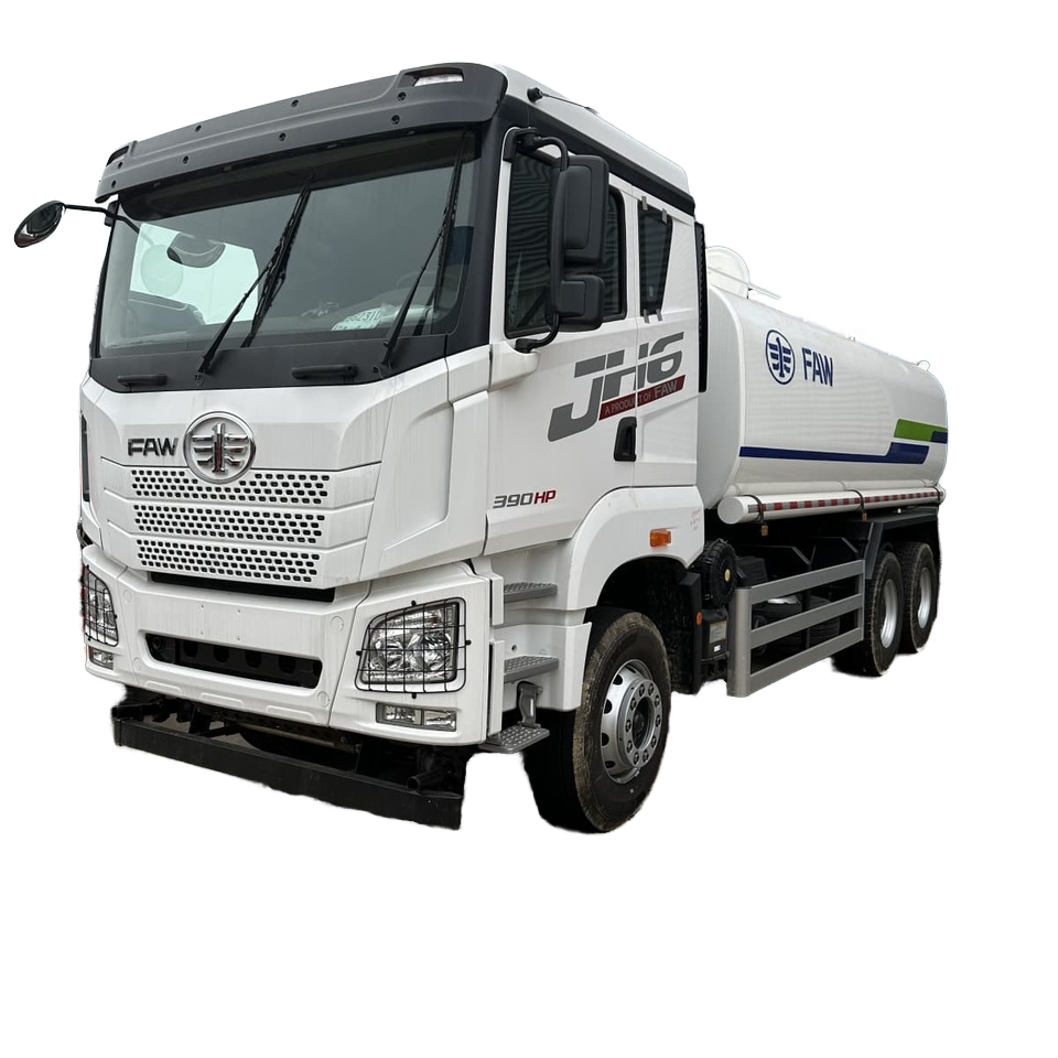 Chassis Sinotruk De Capacit&eacute; De Camion De Pulv&eacute;risation D'eau HOWO 6x4 20K Litres