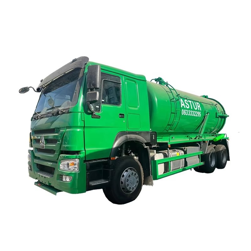 Sinotruk Howo 20000L Camion D'aspiration Des Eaux Us&eacute;es 6x4 Camion-citerne D'aspira