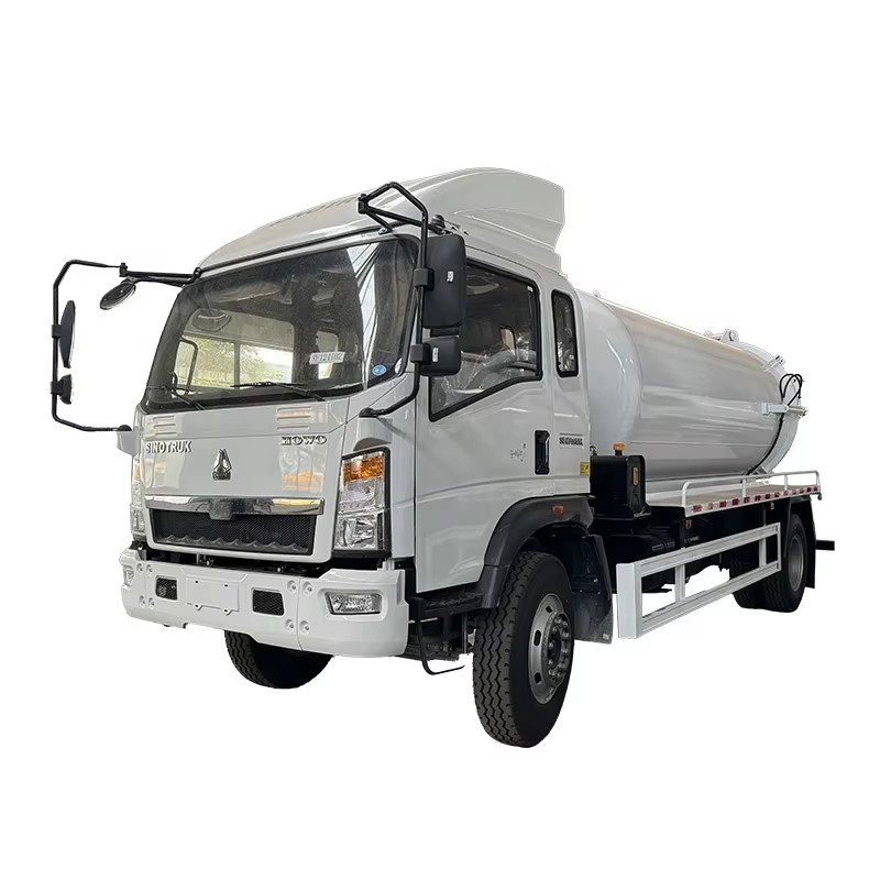 Howo 6000 Litres Camion D'aspiration D'&eacute;gout Sous Vide Haute Pression Septique Cami