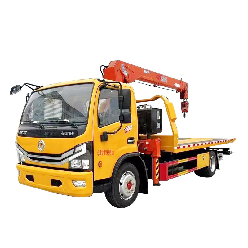 Camion De Remorquage De Roulement De Dongfeng Mont&eacute; Avec Camion D'&eacute;craseur Plat D