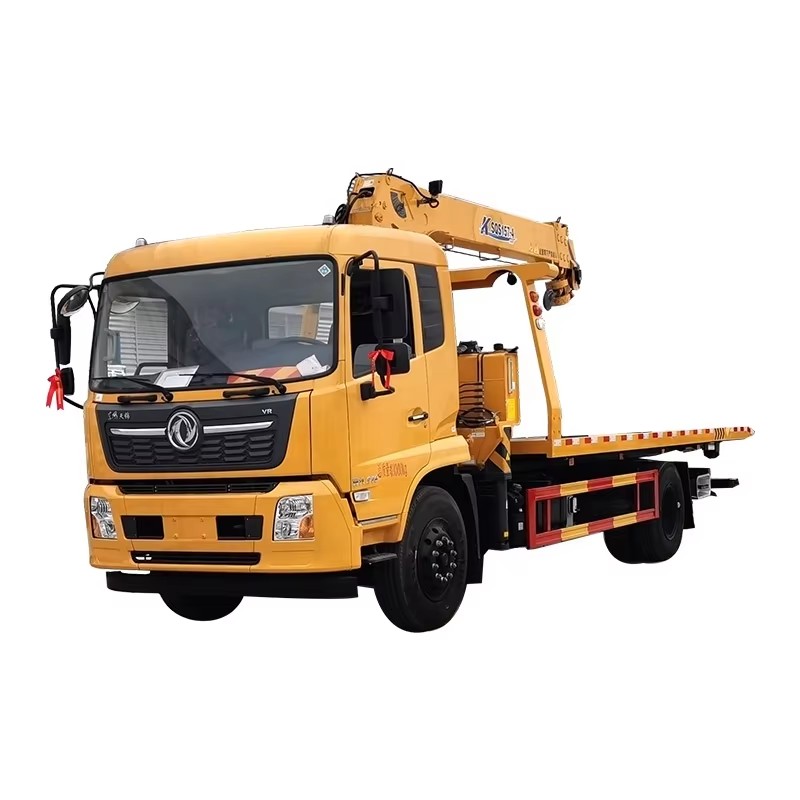 Dongfeng KR 4x2 Camion De Remorquage &agrave; Lit Plat Mont&eacute; Avec Grue De 8 Tonnes Pour Le Sa