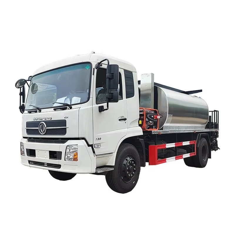 Dongfeng KR 1000 Gallon Distributeur D'asphalte Camion &eacute;mulsion Bitume Camion Pulv&eacut