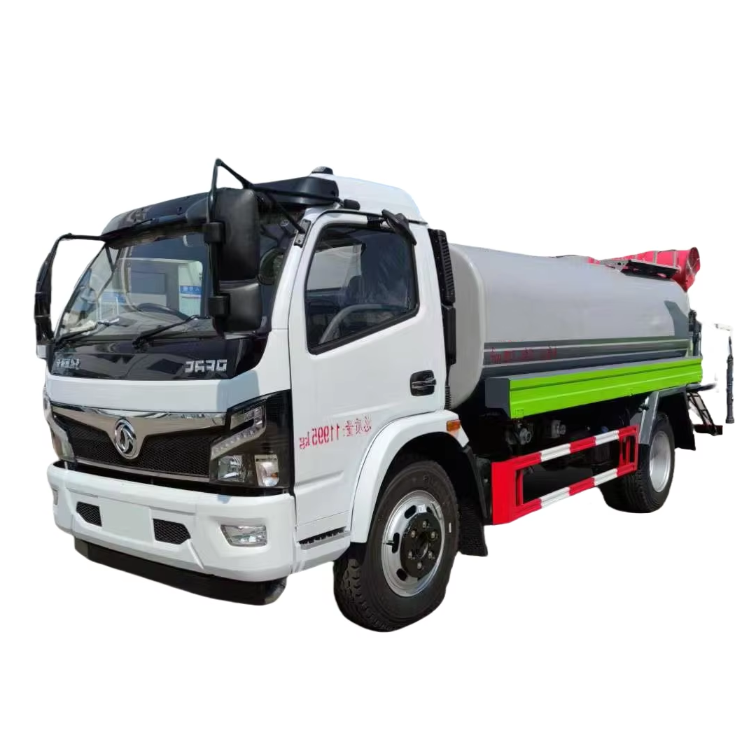 Camion D'aspersion Vert De M&egrave;tre Cube Dongfeng Dorica 9 Pour Le Rin&ccedil;age Routier
