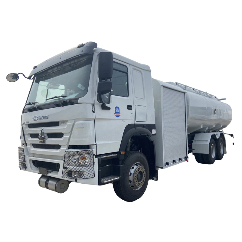 CNHTC HOWO 20000L Camion De Ravitaillement D'avions